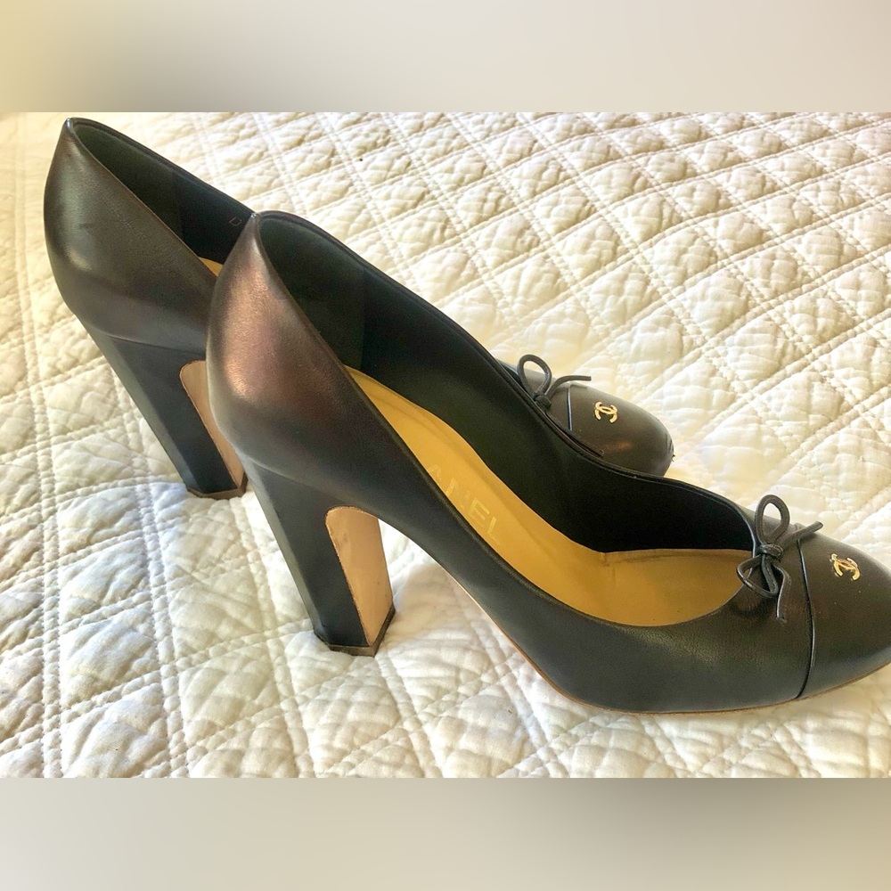 Chanel Black Leather Heels with Bow Detail